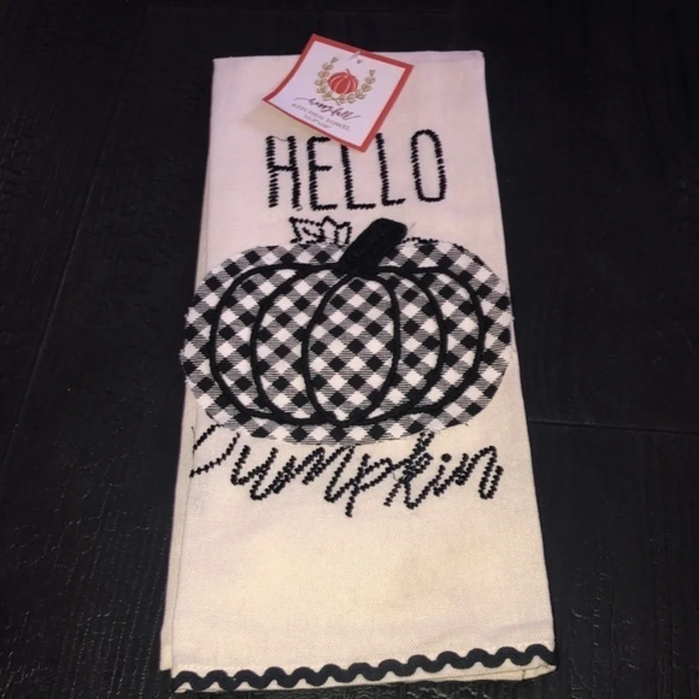 Hello Pumpkin Fall Kitchen‎ Towel Buffalo Plaid New